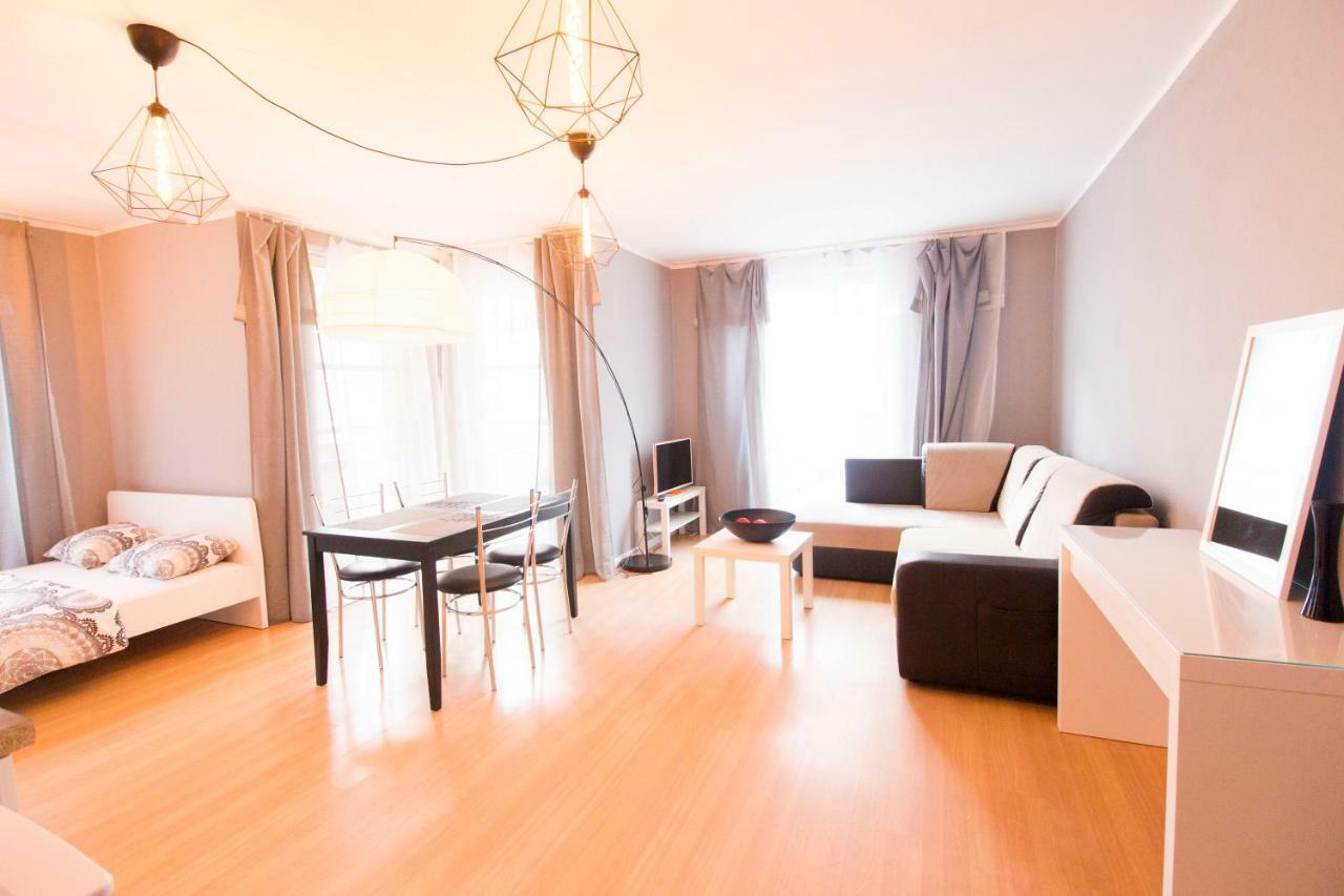 فروتسواف Wroclove Apartments Self Check-In المظهر الخارجي الصورة